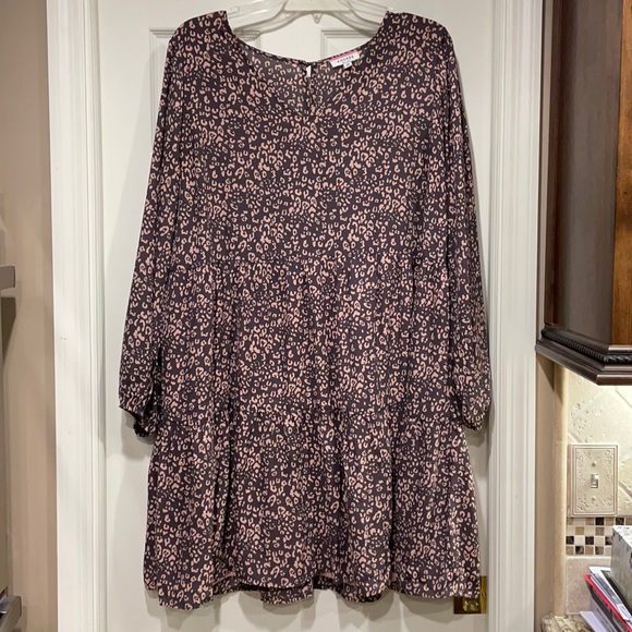 Andree Dresses & Skirts - NWOT Andre By Unit Tiered Dress